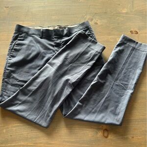 H&M navy men’s dress pants, slim fit, straight leg, size US 34R